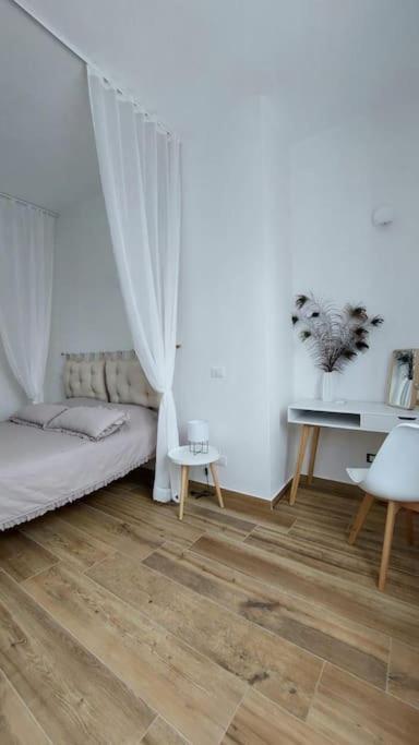 Appartamento Enrica Lovere Bagian luar foto